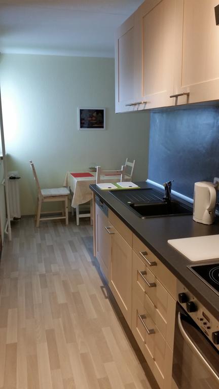 Planet Apartment *
